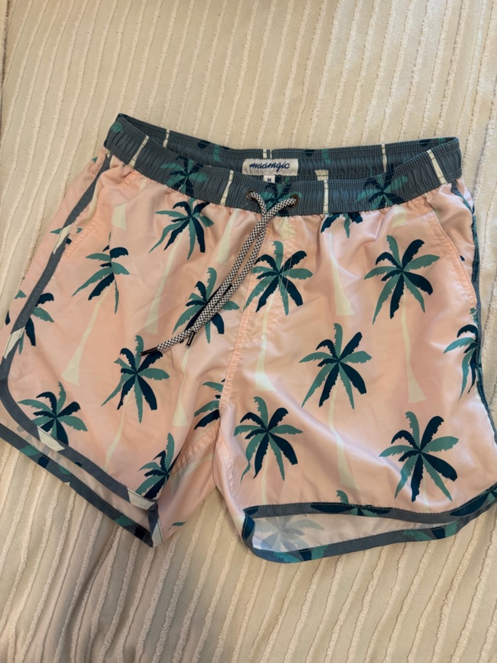 Pink Palm-Print Men's Swim Shorts sz. Medium